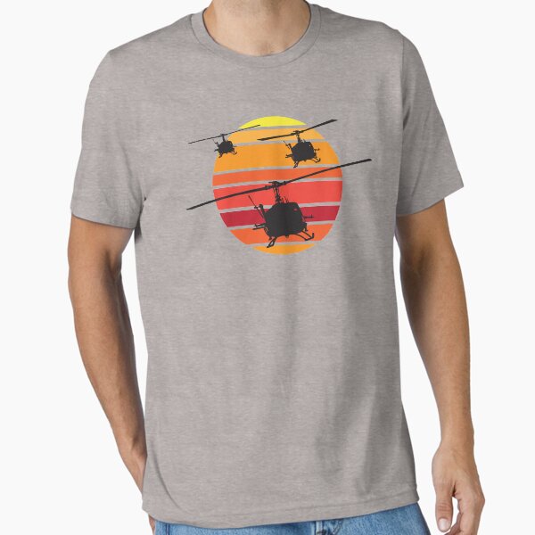 UH-1 Huey Helicopter : Essential T-Shirt
