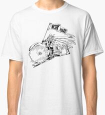 Camiseta clásica TRABAJA DURO - Knight Riding a Vintage Circular Saw