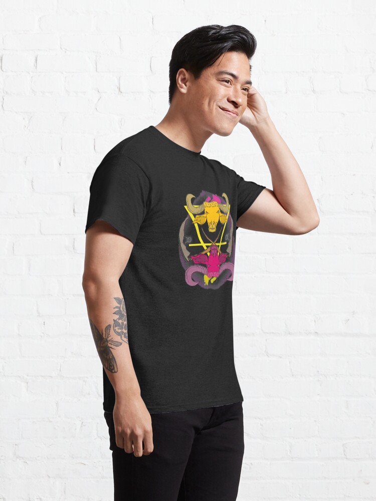 Alternate view of ZODIACVS TAVRVS Digitalart Classic T-Shirt