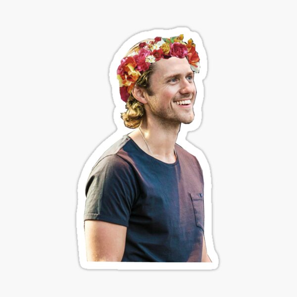Artikel-Vorschau von Aaron Tveit Blumenkrone, designt und verkauft von Sara Wright.