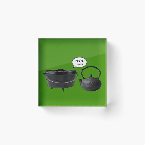 Pot calling Kettle black - Funny Saying Simple Idiom Illustration