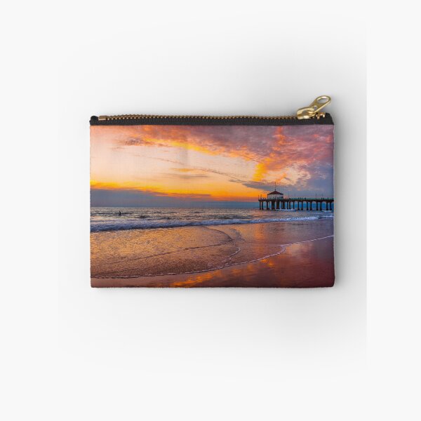 Item preview, Muelle de Manhattan Beach al atardecer designed and sold by Fernando Margolles.