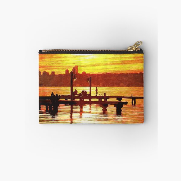 Artikelvorschau, Glücklicher Sonnenuntergang-Dock-Tänzer in Kirkland entworfen und verkauft von SeaChangeDesign.