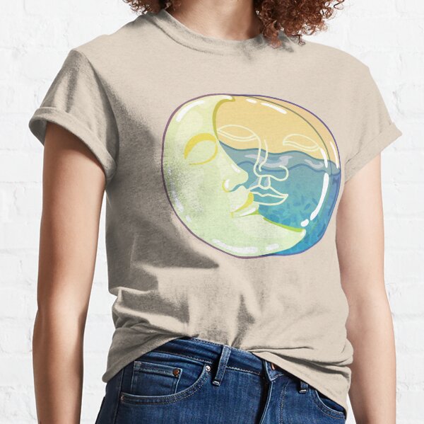 Vintage solar eclipse sun and moon faces Classic T-Shirt