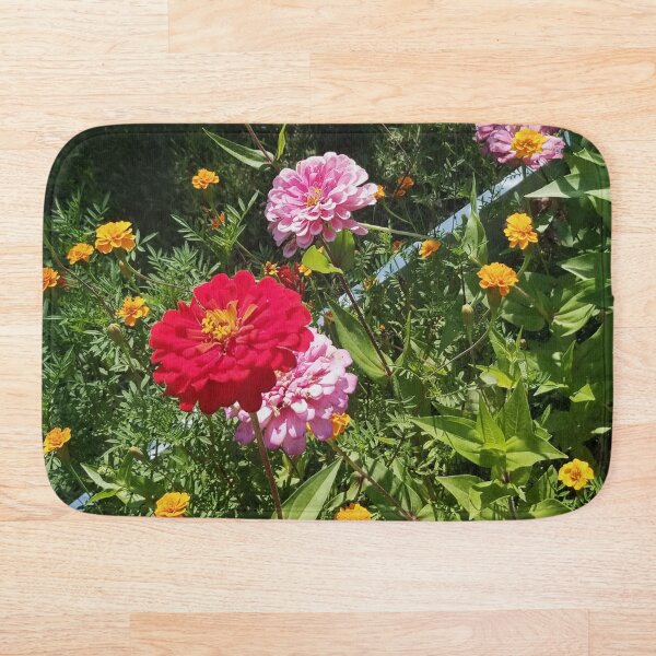 Item preview, Flores del jardin designed and sold by Ictodesign Merchandise.