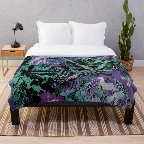 COLDSKIN Throw Blanket