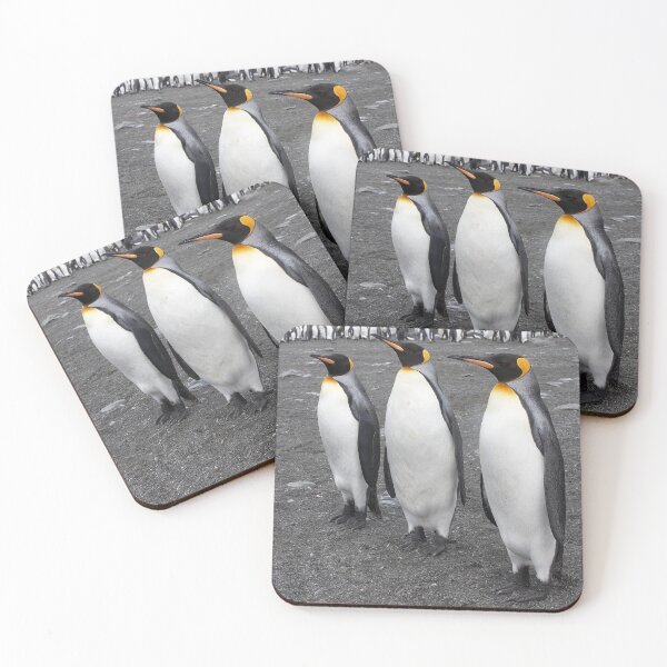 Artikelvorschau, King Penguins ~ "On Parade" entworfen und verkauft von Robert Elliott.