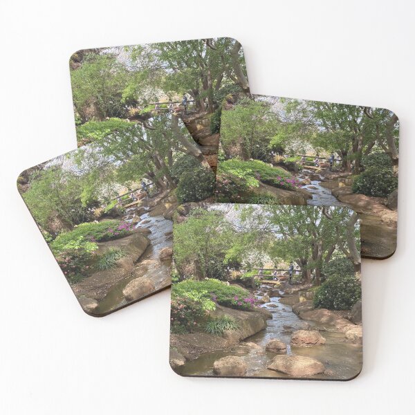 Artikelvorschau, Ein wunderschönes Stream wildes Leben in einem erstaunlichen japanischen Garten entworfen und verkauft von Desirablesgoods.