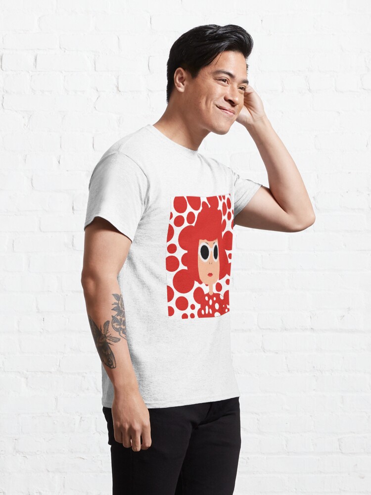 Imagen 5 de 7, Camiseta clásica con la obra Yayoi Kusama, diseñada y vendida por creotumundo.