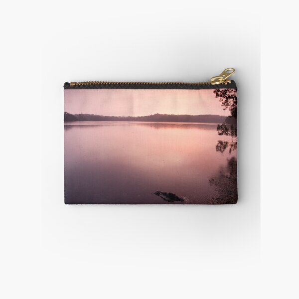 Item preview, The start of a rainy day, the first spots on the water designed and sold by pcbermagui.