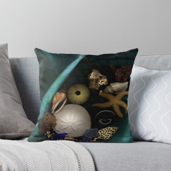 Item preview, Cúmulo de conchas marinas designed and sold by Denise Larson.