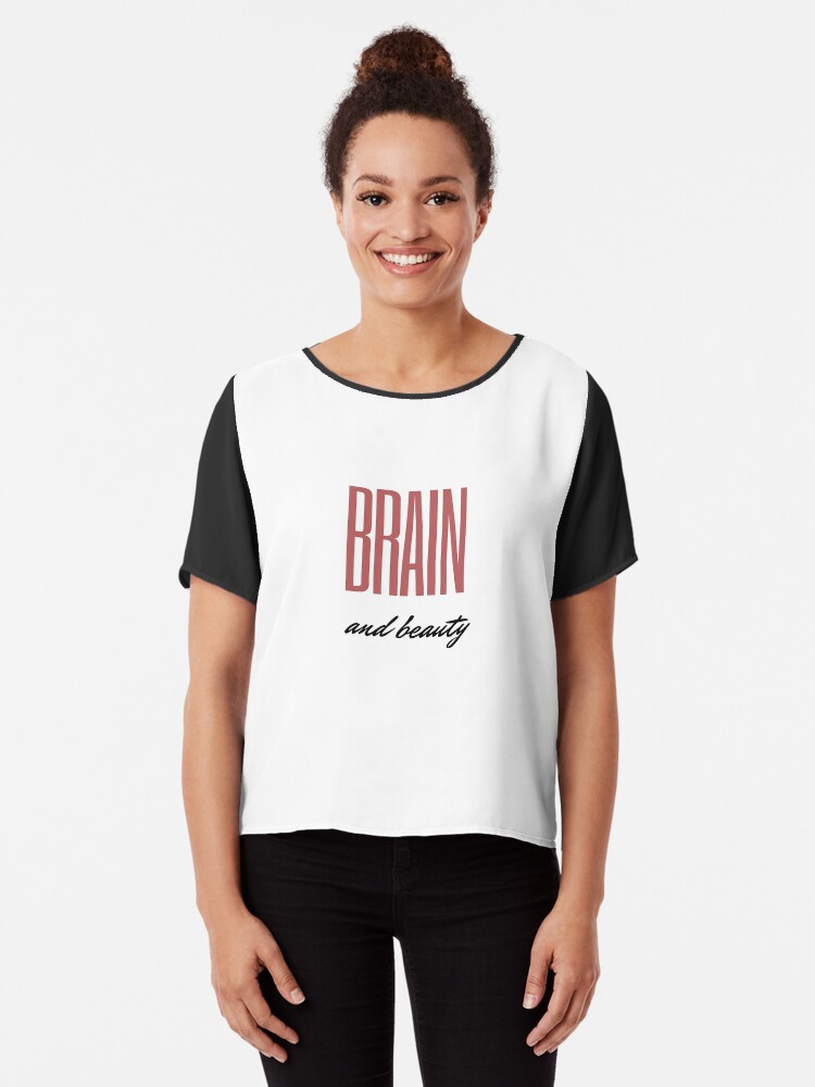 Aperçu 1 sur 6. Top mousseline avec l'œuvre Brain and Beauty T Shirt créée et vendue par HerLyfestyle.