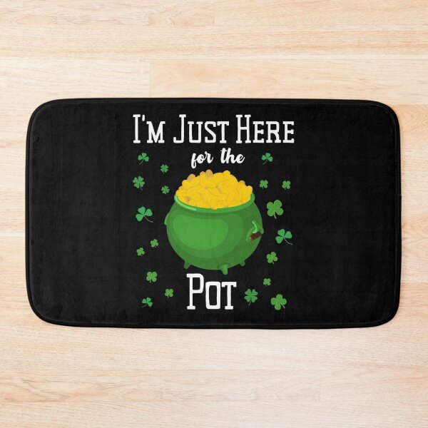 Aperçu de l'œuvre Je suis juste ici pour le pot - Conception drôle de la Saint-Patrick créée et vendue par Adonalyn.