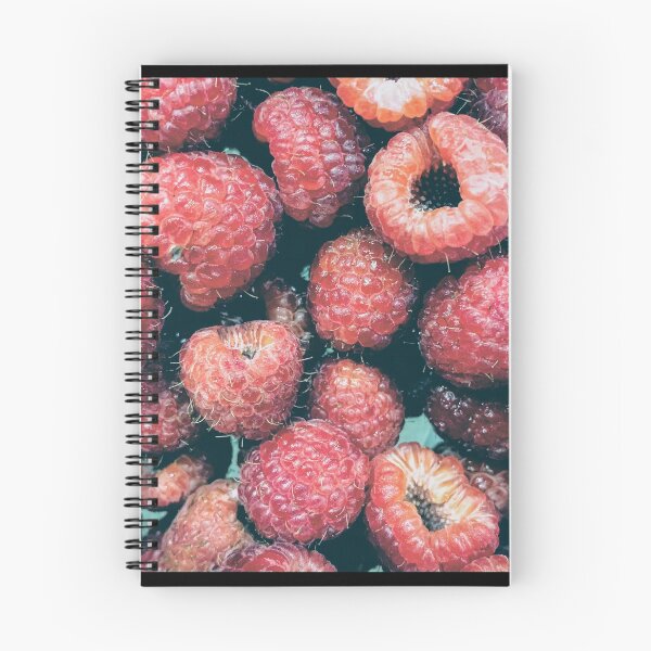 Artikelvorschau, Himbeeren aus nächster Nähe entworfen und verkauft von MidnightInk Designs.