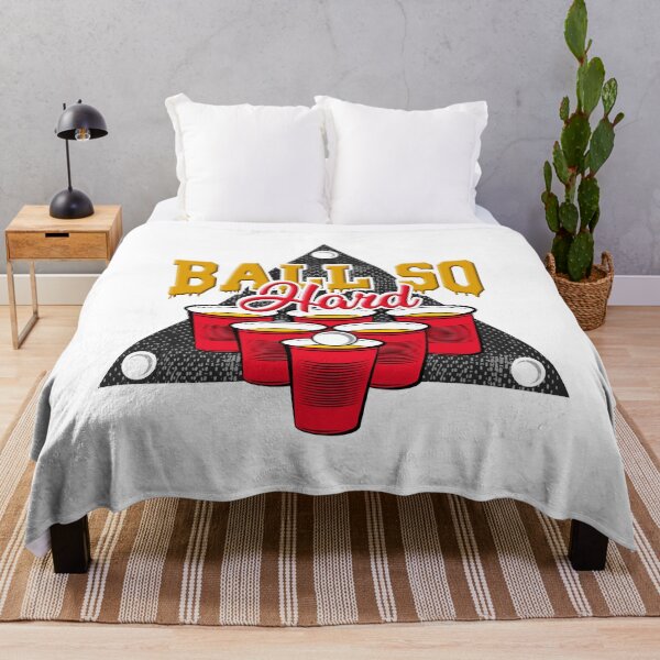 Artikelvorschau, Beer Pong Championship Beer Pong Champion Beer Pong Beirut Beer Pong Xmas Sweater Jumper Beer Pong Ball Template Beer Pong Holiday Beer Pong Country Beer Pong Vinyl Australia For Couples Couple Best entworfen und verkauft von PunzdaPezt.