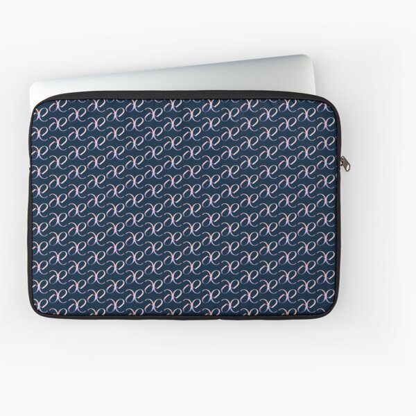 Patterned laptop outlet sleeve