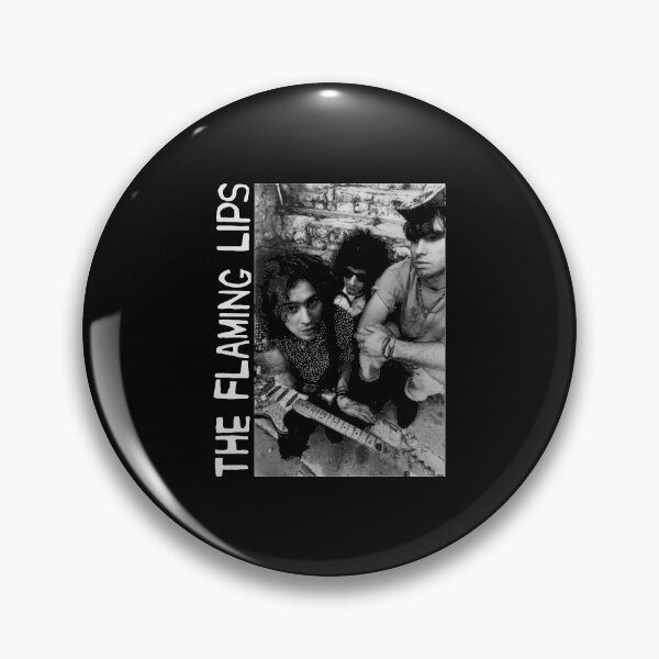 Yoshimi combat les robots roses Badge