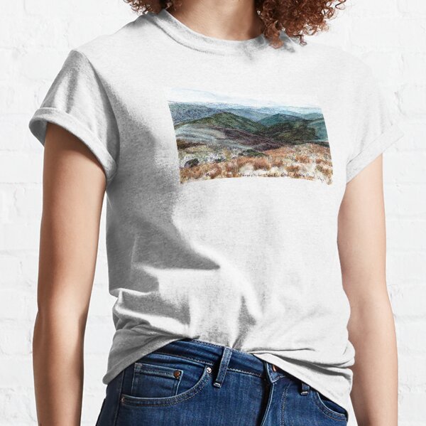 Australian Scene - Dannys Lookout - Great Alpine Road, Vic, Aus Classic T-Shirt
