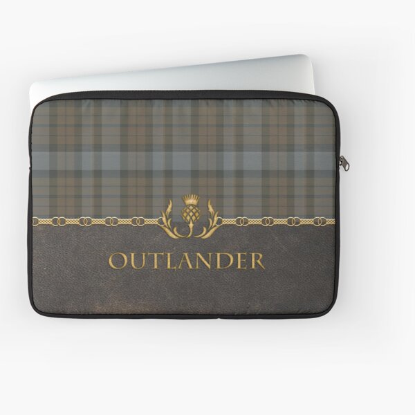 Leather and tartan - Outlander II Laptop Sleeve
