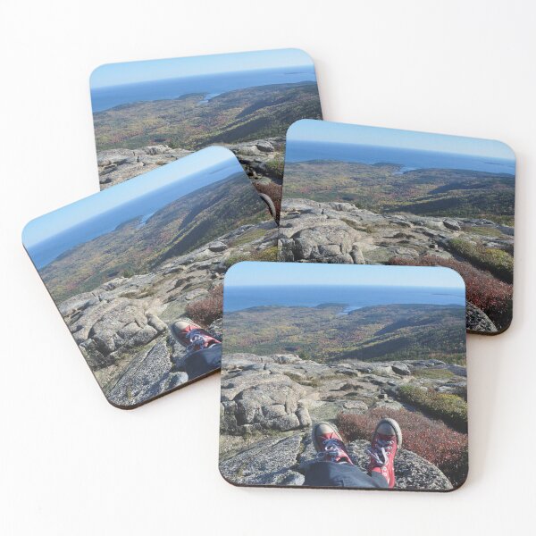 Artikelvorschau, Der Blick auf den Cadillac Mountain entworfen und verkauft von Theophanes Avery.