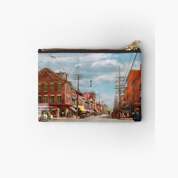 Item preview, City - Alexandria VA - Fit for a king 1921 designed and sold by Mike Savad Photography.