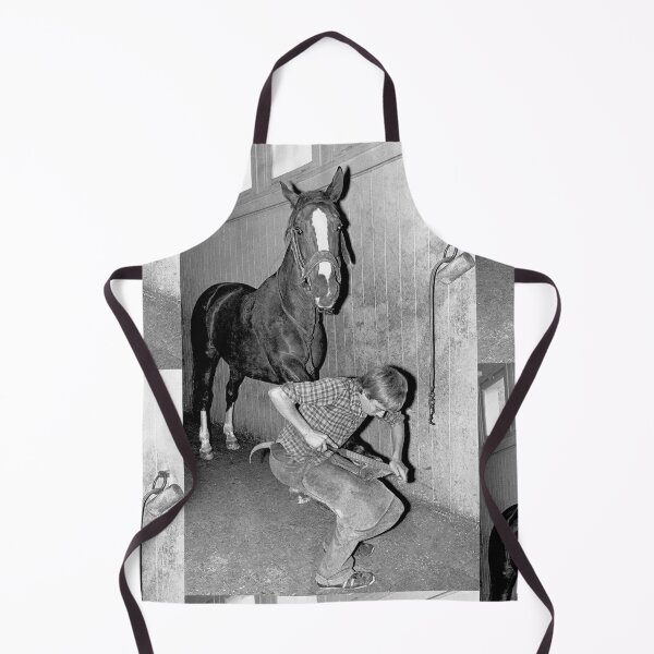 Item preview, r2703 / 4 Nostalgie " Le Haras du Pin " Finition 2021 " le Maréchal-ferrant en action (n&b)(h) Olavia-Olao Okaio Créations designed and sold by o.okaïo.
