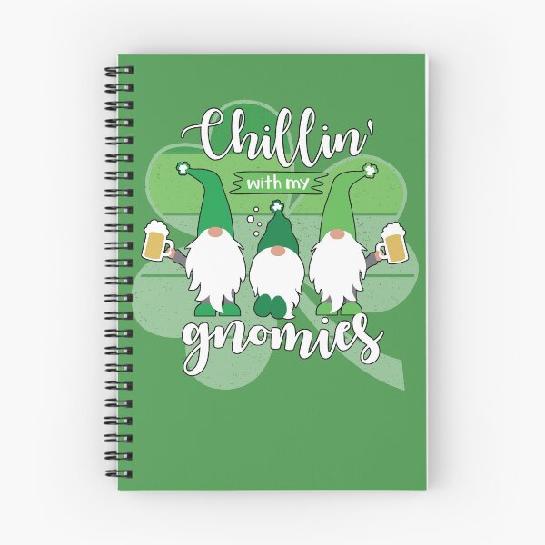 Artikelvorschau, Chillin 'mit meinen Gnomies! Lustiges Gnomgeschenk zum St. Patrick's Day entworfen und verkauft von Br. Mom of 2.