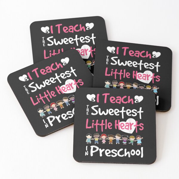 Artikelvorschau, Valentines Day Preschool Teacher For Teachers in Love Gift T-Shirt entworfen und verkauft von Lukifo-Caster.