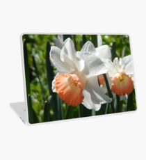 Two-tone Daffodils Laptop Skin