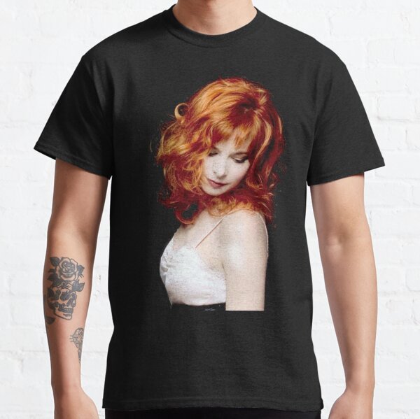 mylène farmer marguerite gautier, Mylene Farmer 2020, mylene farmer mari Classic T-Shirt