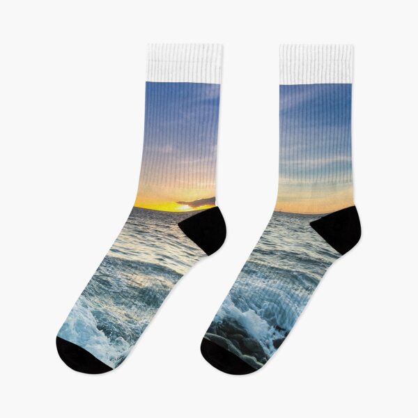 Artikelvorschau, Sonnenuntergang im Meer entworfen und verkauft von kikinafashion.