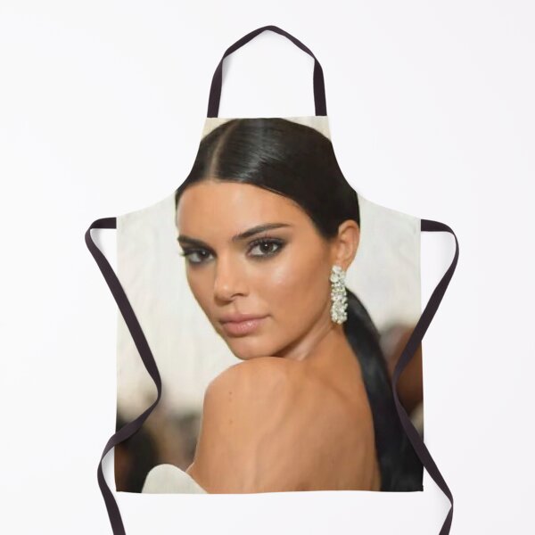 Item preview, La Kardashian más joven / Jenner - Kendall Jenner designed and sold by Mycxh.