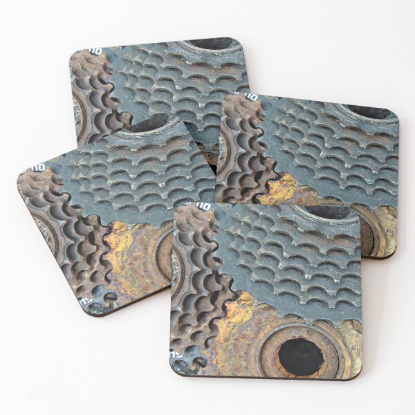 Item preview, Cog Trio designed and sold by Alexandra Lavizzari.