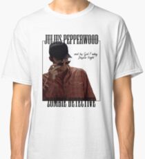 JULIUS PAPPERWOOD ZOMBIE DECTECTIVE Classic T-Shirt