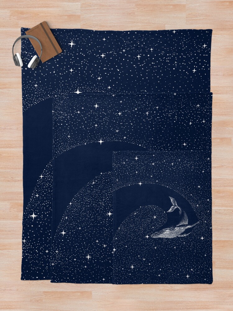 Imagen 5 de 6, Manta con la obra ballena estrellada, diseñada y vendida por AlirizaCAKIR.