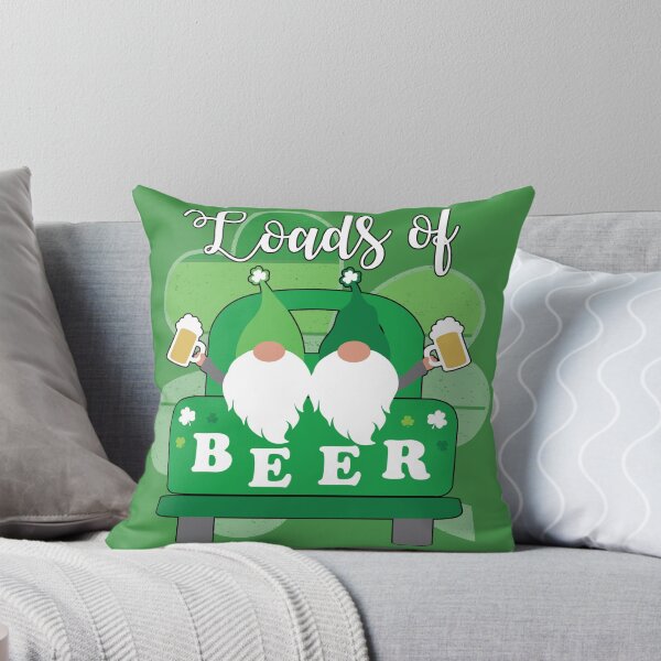 Aperçu de l'œuvre Plein de bière! Cadeau drôle de gnome de la St Patrick créée et vendue par Br. Mom of 2.