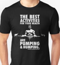 Pumpen und Hüpfen Slim Fit T-Shirt
