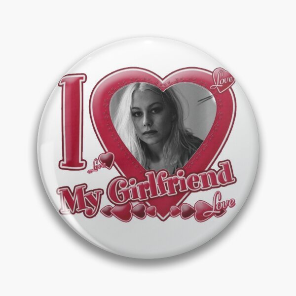 Phoebe Bridgers Face Artwork Pin