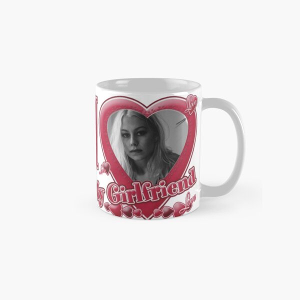 Phoebe Bridgers Face Artwork Tasse (Standard)