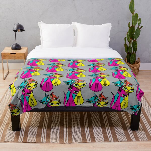 Item preview, Somos los Pretty Kitty en color designed and sold by Whatderekmade.