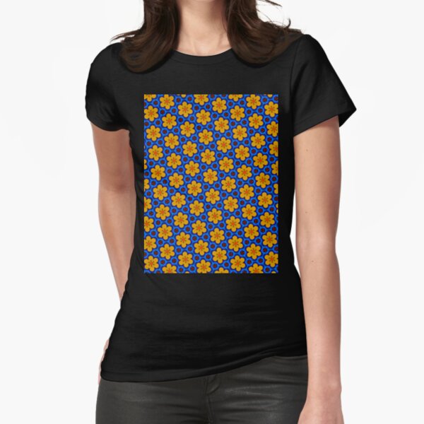 Fitted T-Shirt