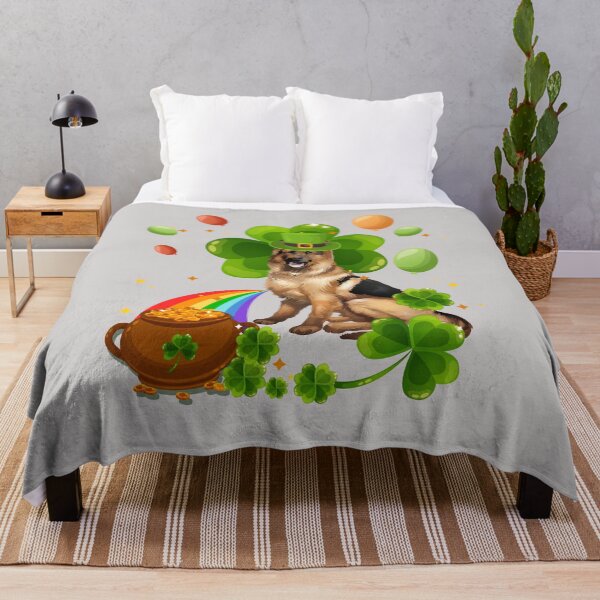 Artikelvorschau, Deutscher Schäferhund Saint Patricks Day Lustige Geschenke für Hundeliebhaber entworfen und verkauft von GINIART.