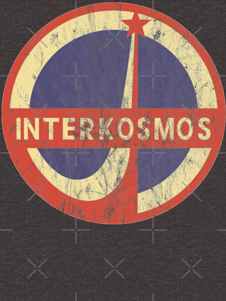Thumbnail 7 von 7, Essential T-Shirt, Interkosmos Russian Space Program Logo designt und verkauft von unhingedheather.