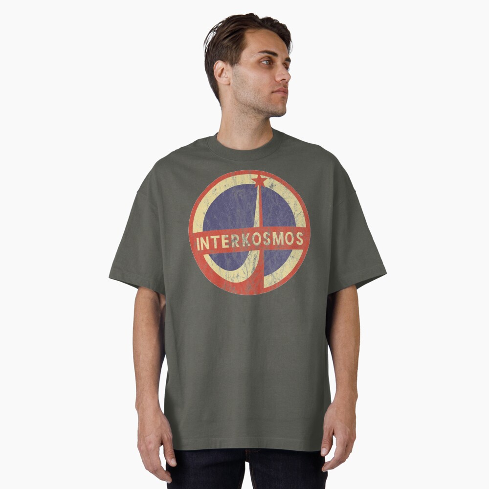 Artikel-Vorschau von Oversized T-Shirt, designt und verkauft von unhingedheather.