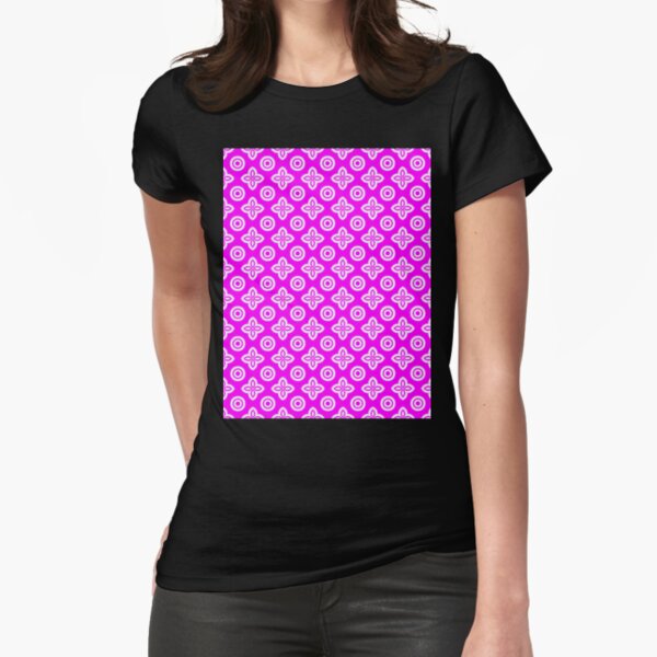 Fitted T-Shirt