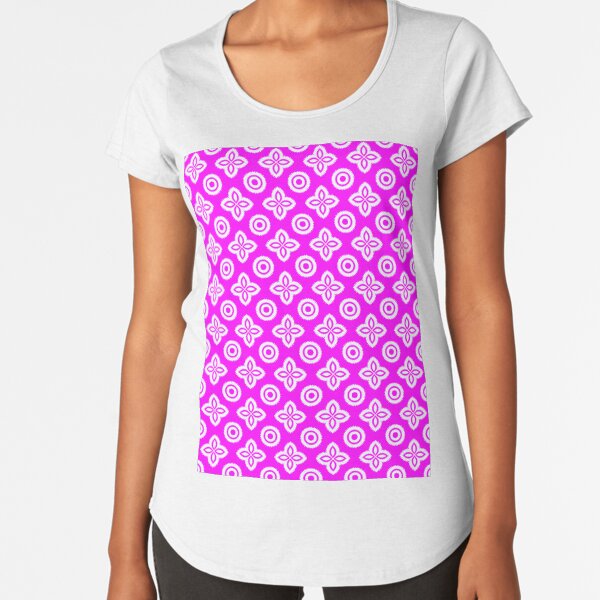 Premium Scoop T-Shirt