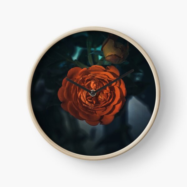 Red Rose Clock
