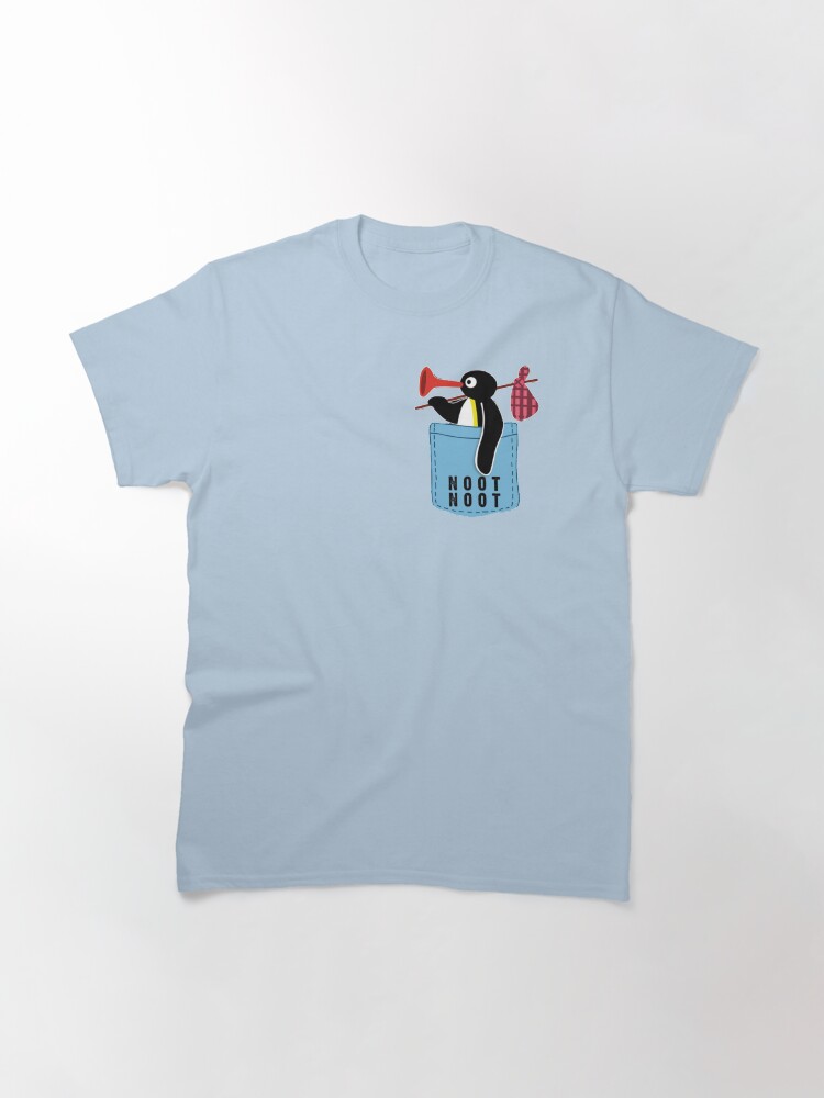 Imagen 3 de 7, Camiseta clásica con la obra Mercancía oficial de Angry Pingu Noot Noot Pocket, diseñada y vendida por BeepPeepYT.