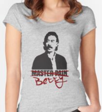 Betty Tailliertes Rundhals-Shirt
