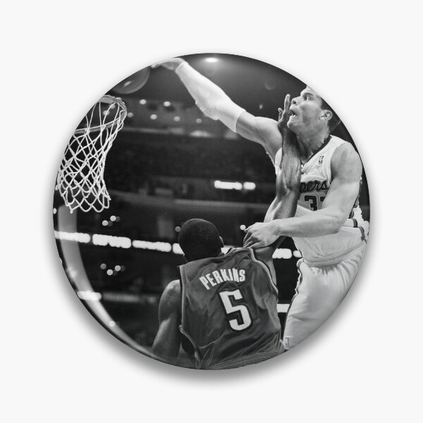 Artikelvorschau, Blake Griffin over Kendrick Perkins entworfen und verkauft von AYA-Design.